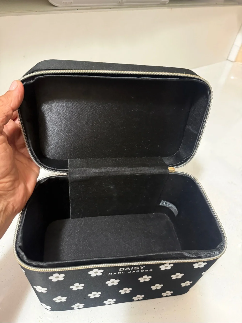 Marc Jacobs Black Daisy Makeup Train Case with Gold Zipper